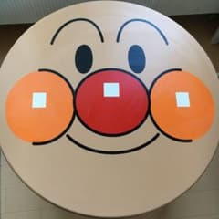 アンパンマンテーブルのサムネイル