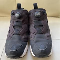 Reebok インスタポンプフューリー OG ブラック/ホワイト DV6985のサムネイル