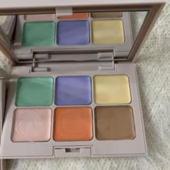 SHEGLAMコンシーラーのサムネイル