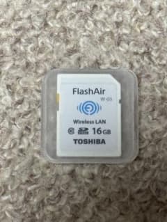 TOSHIBA FlashAir W-03 16GB SDHCカードのサムネイル
