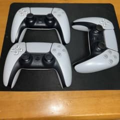 PS5 コントローラー　ジャンク　まとめ売りのサムネイル