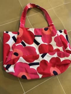 marimekko フラワーパターン トートバッグ　マザーズバッグのサムネイル