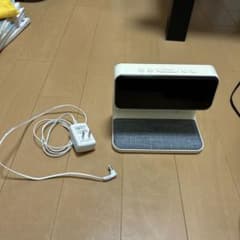 ワイヤレスチャージングクロック with ベッドライト(値下げ可能)のサムネイル