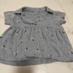 グレー 花柄 半袖Tシャツ 襟付きのサムネイル