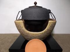 茶道具 信楽焼風炉 未使用五徳 霰茶釜 アラレ 釜環 敷板 送料込み