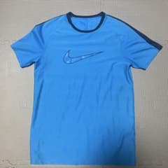 NIKE ナイキ トレーニングウェア シャツのサムネイル