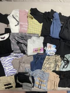 女の子まとめ売り♡130〜140cm♡22点のサムネイル