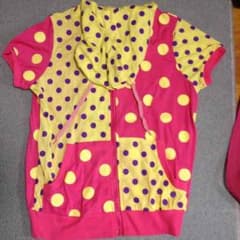 よる様専用♡水玉パーカー半袖のサムネイル