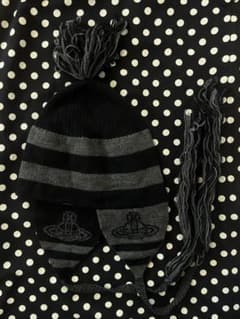 【試着のみ未使用】Vivienne Westwood ストライプニット帽 グレー 試着のみ未使用】Vivienne Westwood ストライプニット帽 グレー - メルカリ