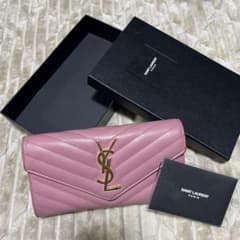 YVES SAINT LAURENT 長財布のサムネイル