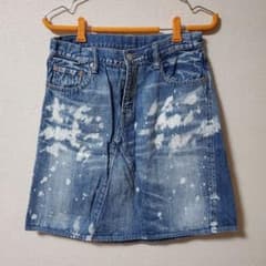 DENIM DUNGAREE デニムスカート ブリーチ加工のサムネイル