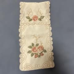 花柄刺繍トイレットペーパーホルダーカバーのサムネイル