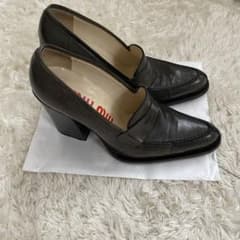 miumiu verocuolo 37 （24センチ）のサムネイル