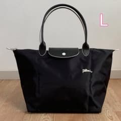 Longchamp 黒のナイロン製トートバッグ Lサイズ 馬刺繍白 Longchamp 黒のナイロン製トートバッグ Lサイズ 馬刺繍白 - メルカリ