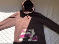 XLARGEのパーカーのサムネイル