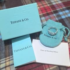TIFFANY&Co.】トリプルラビングハート リング 約10号 箱 保存袋 - メルカリ