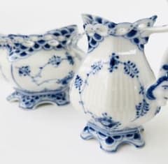 ロイヤルコペンハーゲン フルレース クリーマー顔付 シュガーポット 1級品のサムネイル