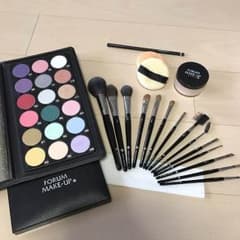【美品】フォーラムメイクアップ セット 日本製のサムネイル