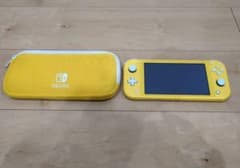 Nintendo Switch Lite イエロー ケース付きのサムネイル