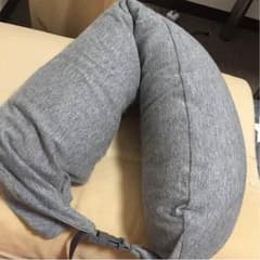 無印良品 ネッククッションのサムネイル