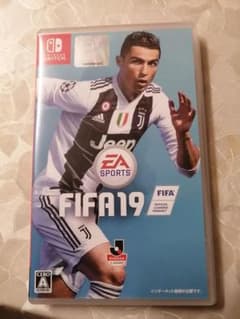 FIFA 19 STANDARD EDITIONのサムネイル