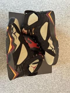 Nike Air Jordan 7 Retro "Olive"のサムネイル