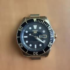 SEIKO 5 SPORTS 自動巻き腕時計 本体　ゴールドのサムネイル