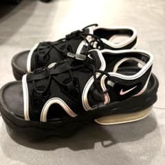 限定SALE❗️NIKE エアマックスココ　黒×ピンクのサムネイル