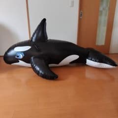 シャチ型 浮き輪 フロート 1人用のサムネイル