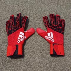 アディダス キーパーグローブのサムネイル
