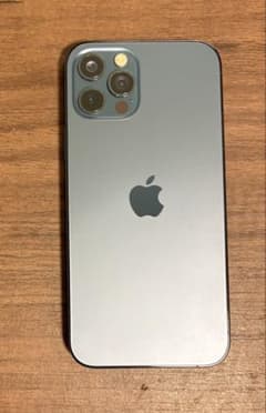 iPhone 12 Pro 128GBのサムネイル