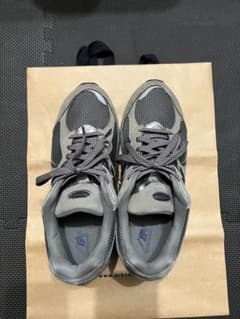New Balance ML2002RA 27.5cmのサムネイル
