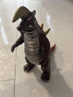 ウルトラマンシリーズ ブラックキング ソフビ フィギュアのサムネイル