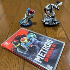 うめ様専用　メトロイドドレッド ＋amiibo サムス E.M.M.I.のサムネイル