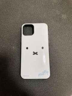 ☘️美品☘️ミッフィー iPhoneケースのサムネイル