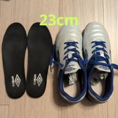 umbro 　アンブロ　フットサルシューズ 23cm ホワイト/ブルーのサムネイル