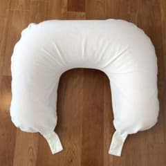 値下げ中！！【美品】授乳クッション　エアークッションのサムネイル