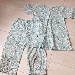 専用✴︎✴︎パジャマ　140cm 夏　半袖のサムネイル