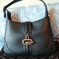 グッチ  バックのサムネイル