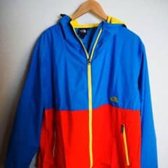 ノースフェイス マウンテンパーカーのサムネイル