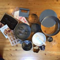 お菓子作りの道具のサムネイル