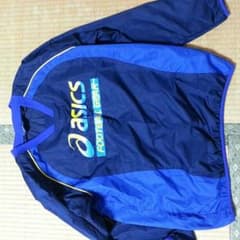アシックスピステのサムネイル