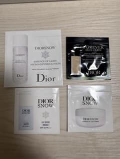 Dior スノー スキンケア サンプル 4点セットのサムネイル