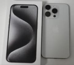 Apple iPhone 15 Pro ホワイト 本体(本日まで)のサムネイル