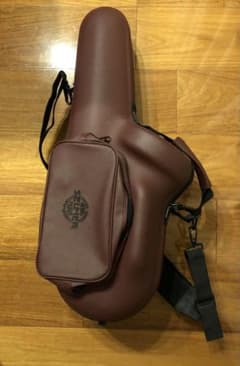 SELMER セルマー アルトサックス 超軽量ケース バーガンディ SELMER セルマー アルトサックス 超軽量ケース バーガンディ - メルカリ