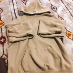ESSENTIALSパーカーのサムネイル