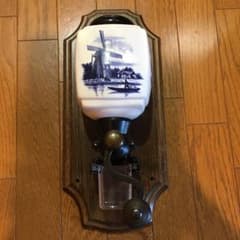 ザッセンハウス　　壁掛けコーヒーミルのサムネイル