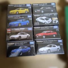 トミカプレミアム 未開封8台まとめ売り - メルカリ