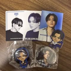 ØMI JSB3 グッズセット カード 缶バッジのサムネイル