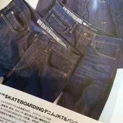 levi's×NIKEのサムネイル
